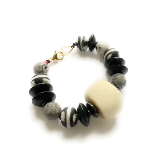 Pulsera negra | Granate 27